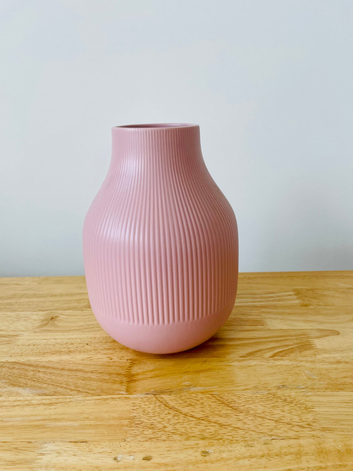 THE LOUISE VASE