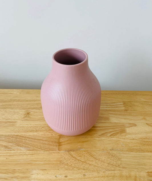 THE LOUISE VASE